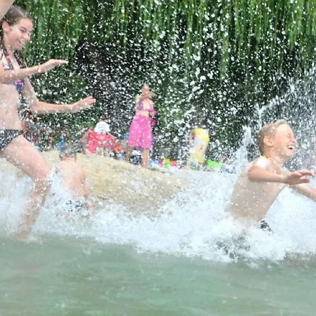 In 37240 Сasa de vacaciones Balatonakali