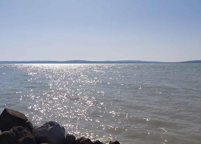 In 37240 * Balatonakali