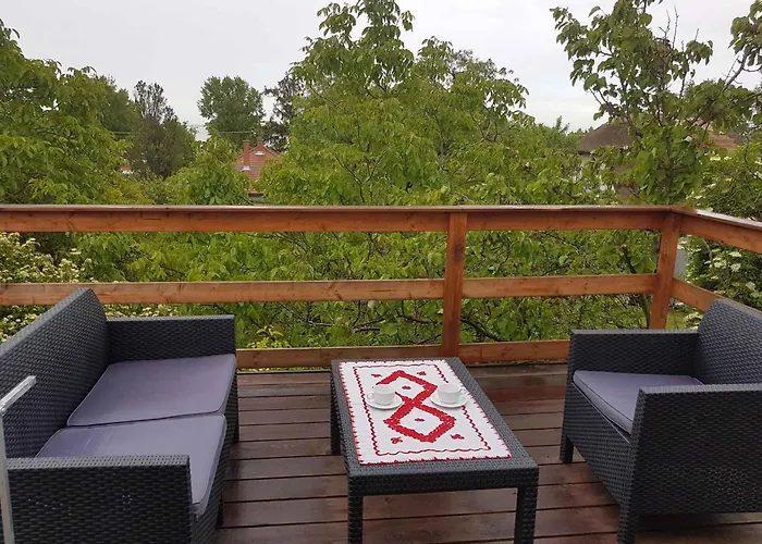 In 37240 Balatonakali